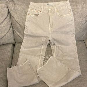Zara womens size 6 light gray denim